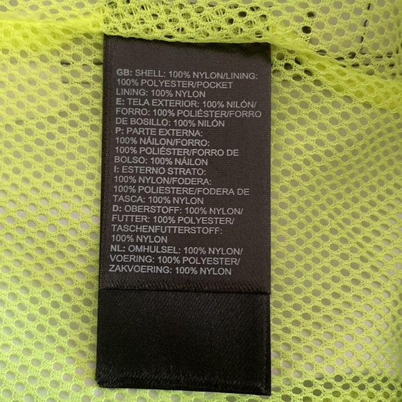 North Face Hooded Raincoat Jacket - Picture 6 of 6